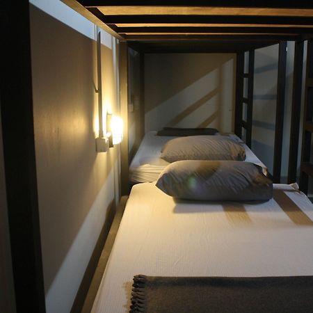 The Mixx Hostel Bangkok Exterior photo